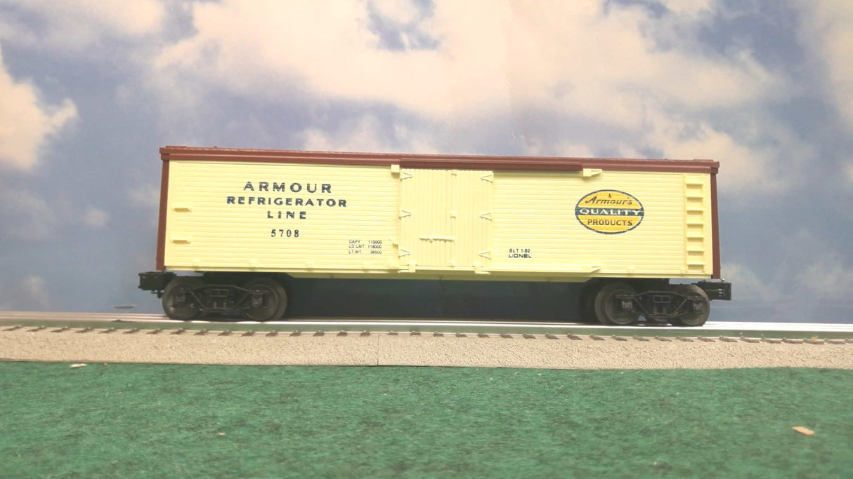 Lionel 6-5708 Wooden Reefer Car: Armour Refrigerator Line