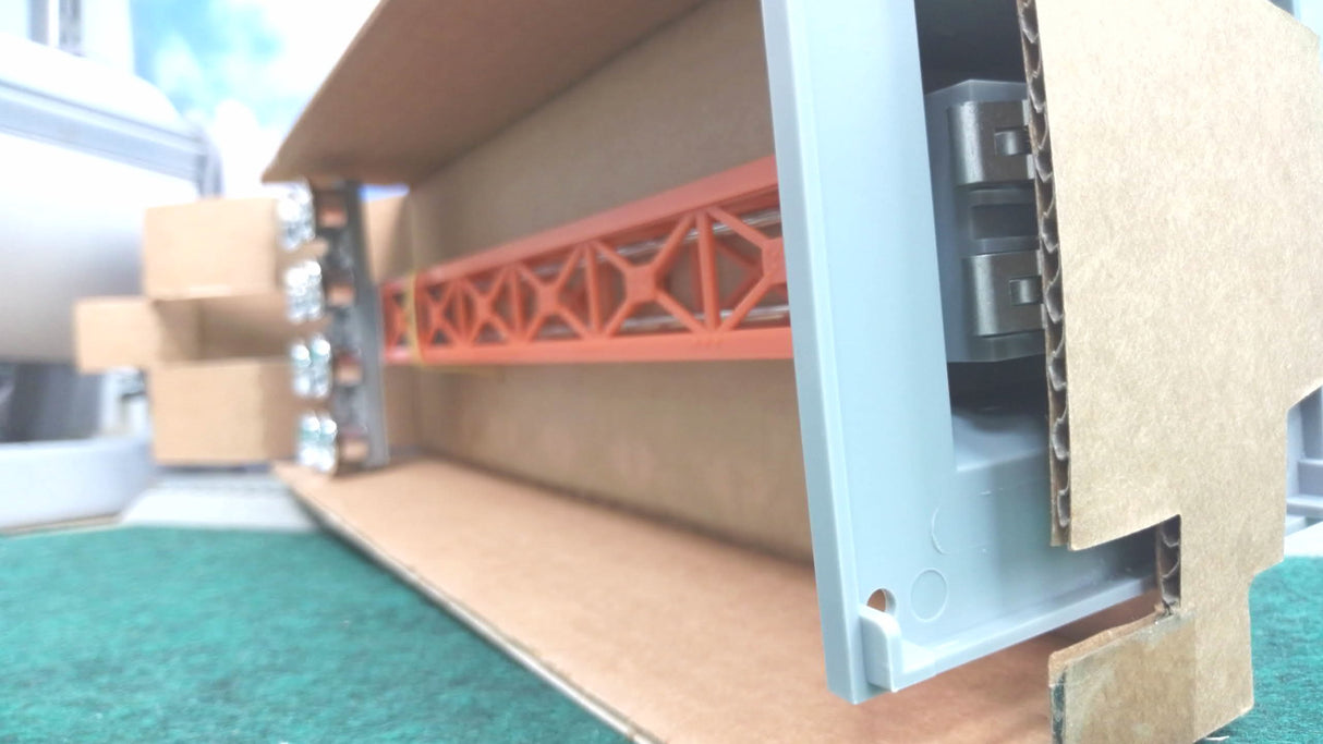 Lionel 6-12759 Operating Floodlight Tower (New In Box)