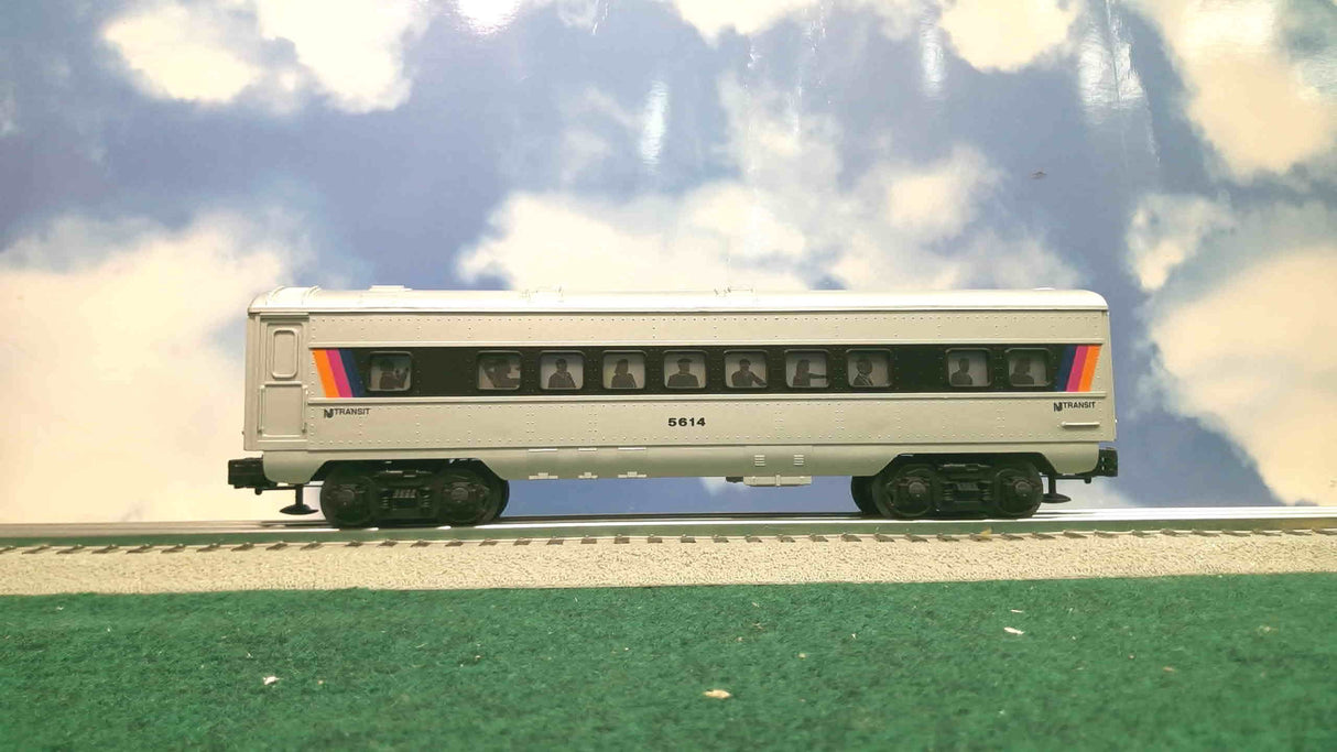 Lionel NJ Transit Set w/GP38 Locomotive + 3 Passenger Cars