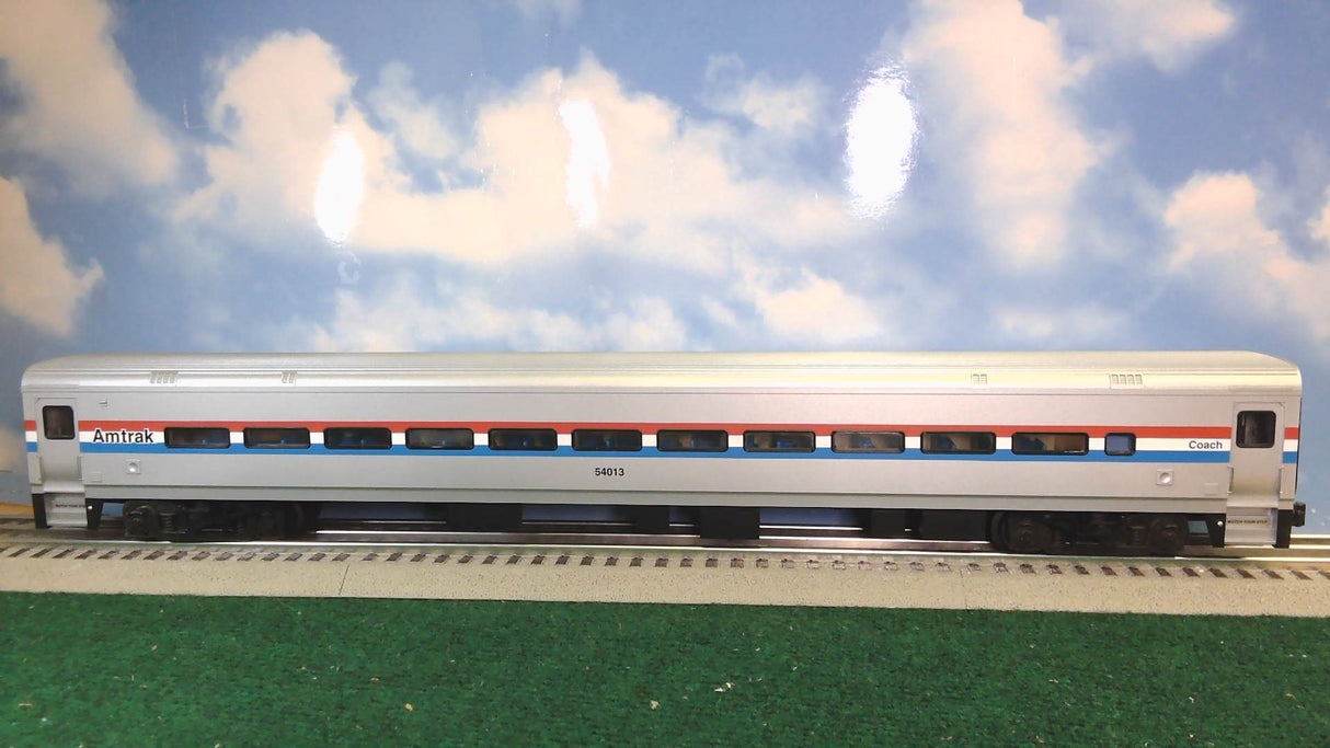 Atlas O 21.5" Amtrak Passenger Cars