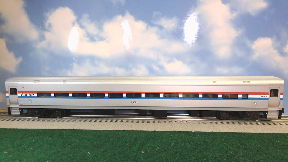 Atlas O 21.5" Amtrak Passenger Cars