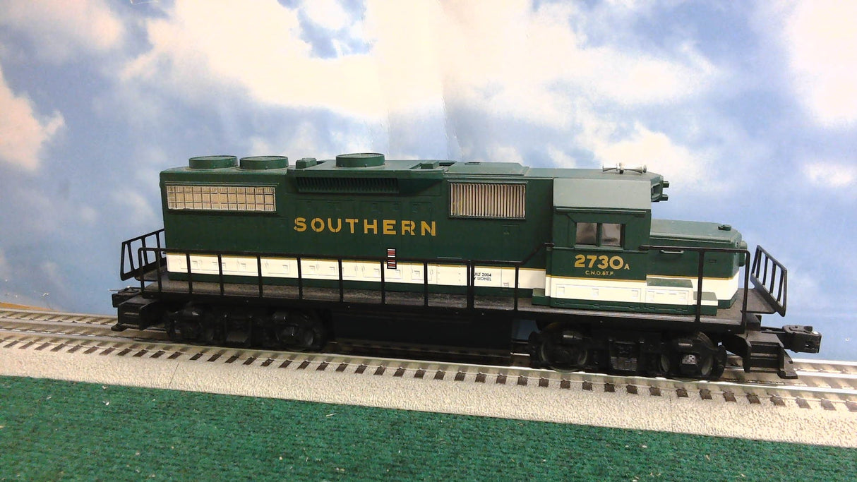 Lionel 6-31938 Southern Diesel Freight (Conv GP38 #2730)