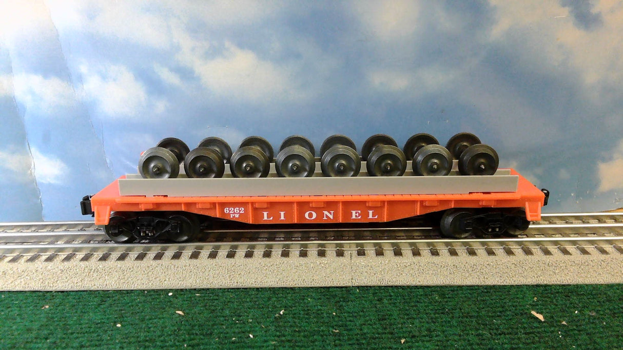 Lionel 6-19451 Postwar Celebration Wheel Car #6262 with Wheel Load