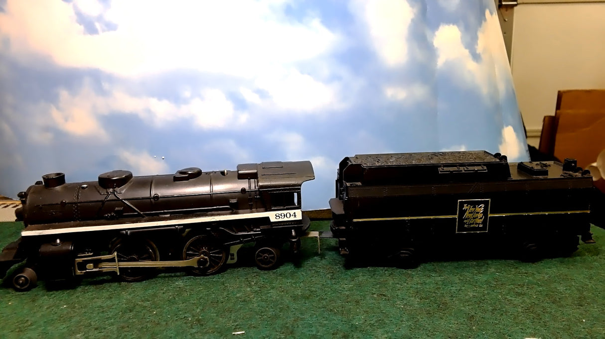Lionel Hobby Train 8904 Iron Horse Locomotive and Tender