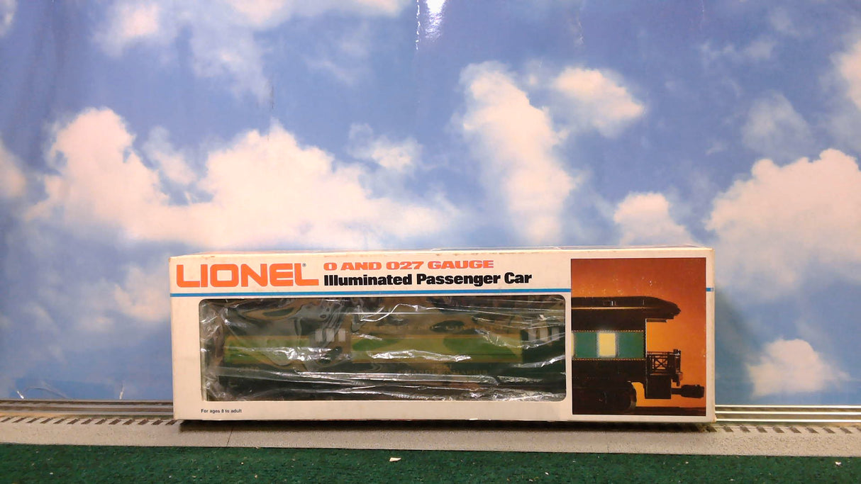 Lionel LNL6-8702 Die-Cast 4-6-4 Steam Locomotive and Tender Southern Crescent and Passenger Cars 6-9531, 6-9534, 6-9533, 6-9532, 6-19001, 6-9530