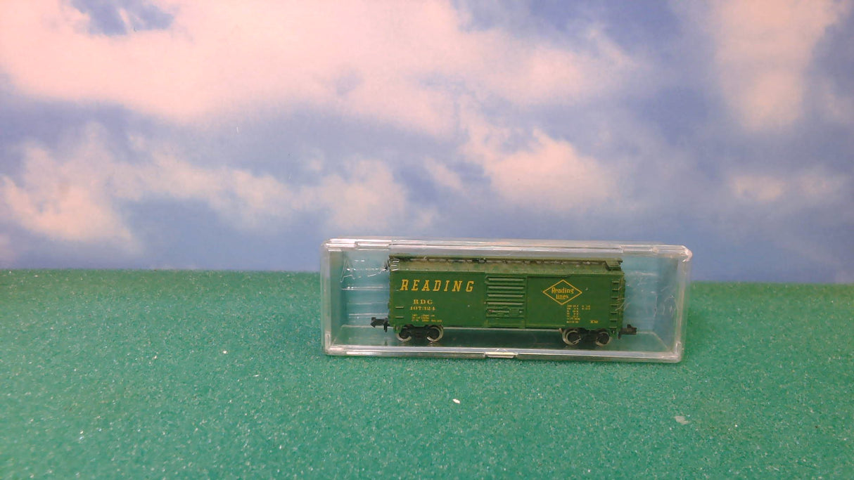 ATLAS N-Scale 3411-2.00 Hillside, N.J. 07205 Reading Box Car