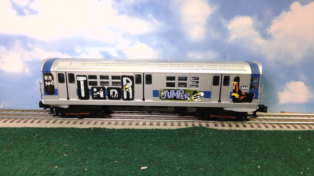 MTH RAIL KING R-17 4-CAR SUBWAY SET GRAFFITI W/LOCO-SOUND MTH30-2391-0