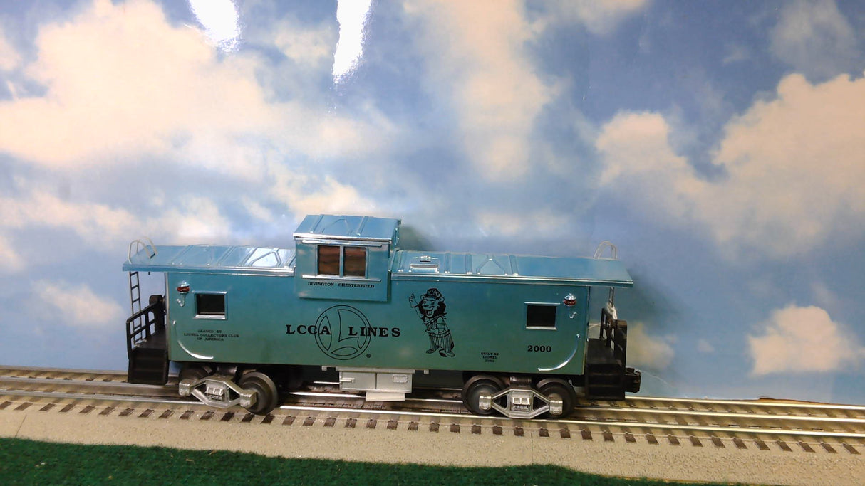 LIONEL LNL6-52207/6-52208 LCCA SD-40 DIESEL LOCOMOTIVE & EXTENDED VISION CABOOSE LCCA LINES