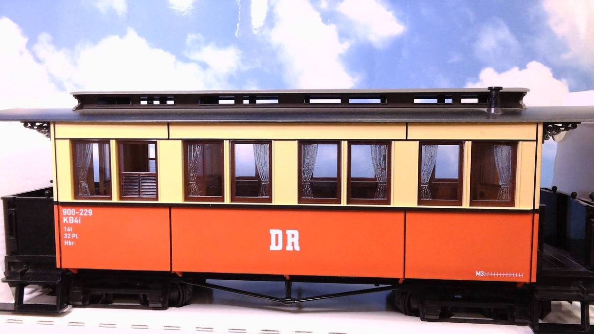 LGB#31610 DR PASSENGER CAR
