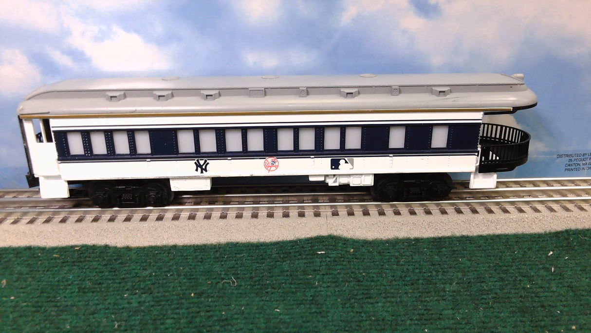 Lionel NY Yankees O Gauge Train Set 4-6-0 Steam W/ Cars Box Tested Works 1:48. Lionel. Multicolor. Starter Sets & Packs. 7-12000