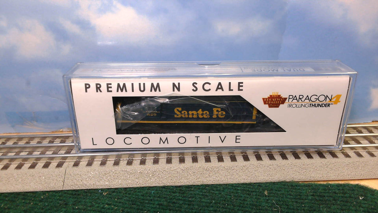 Paragon ALCO RSD-15 ATSF 829 N SCALE