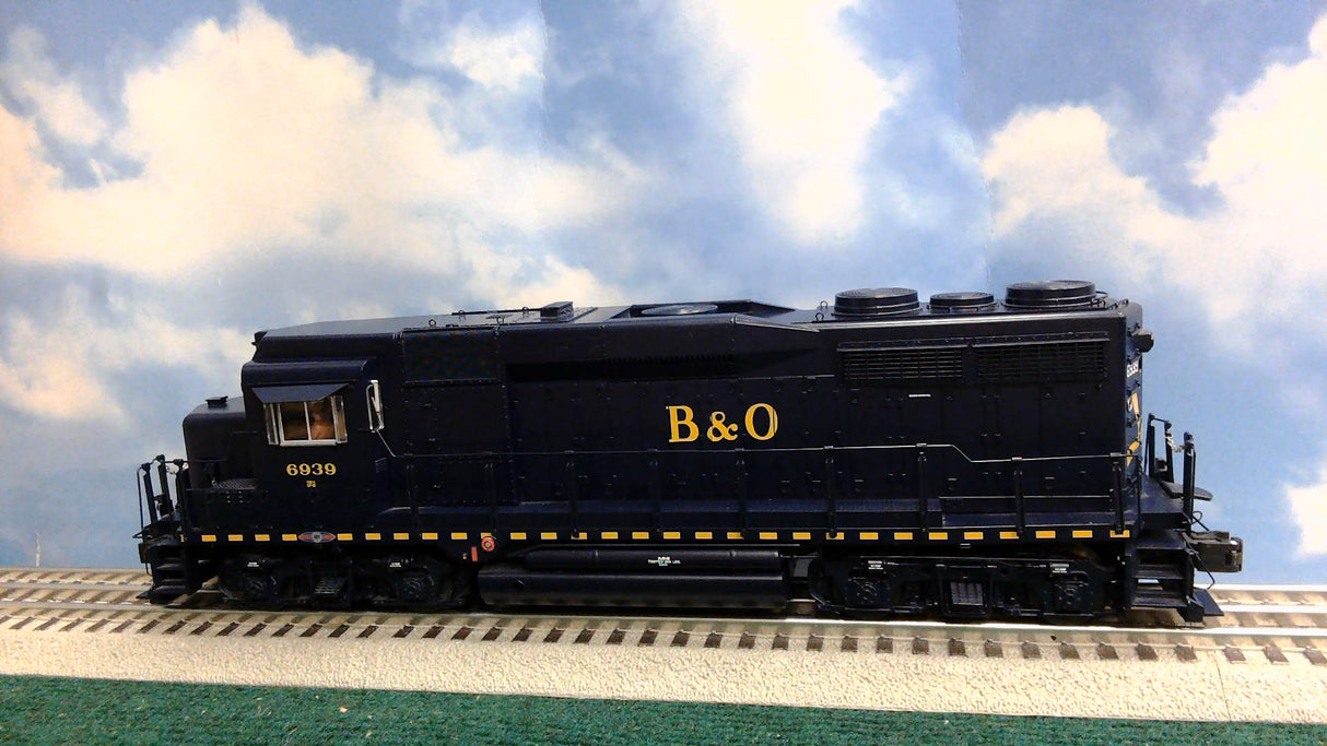 Lionel 6-28215 Baltimore & Ohio TMCC GP30 Diesel #6939