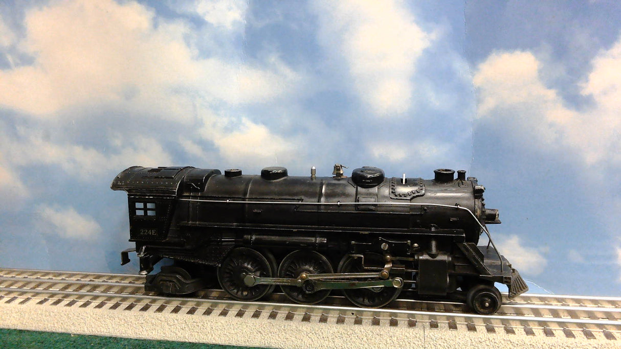Lionel #224E Prewar 2-6-2 with Tender