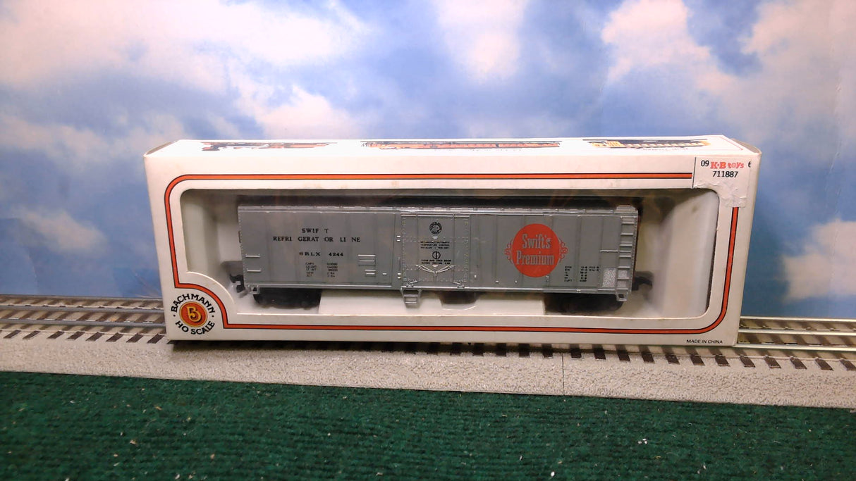 BACHMANN HO-SCALE 76036 51' STEEL REEFER