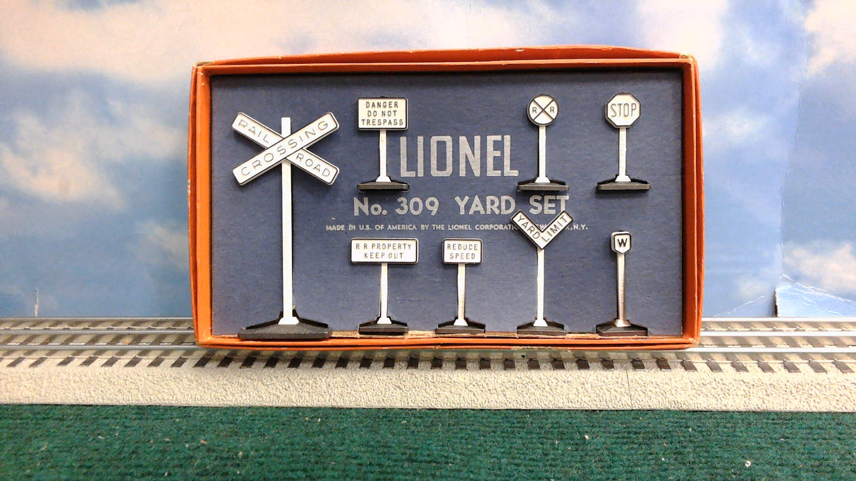 LIONEL YARD SIGN SET 309