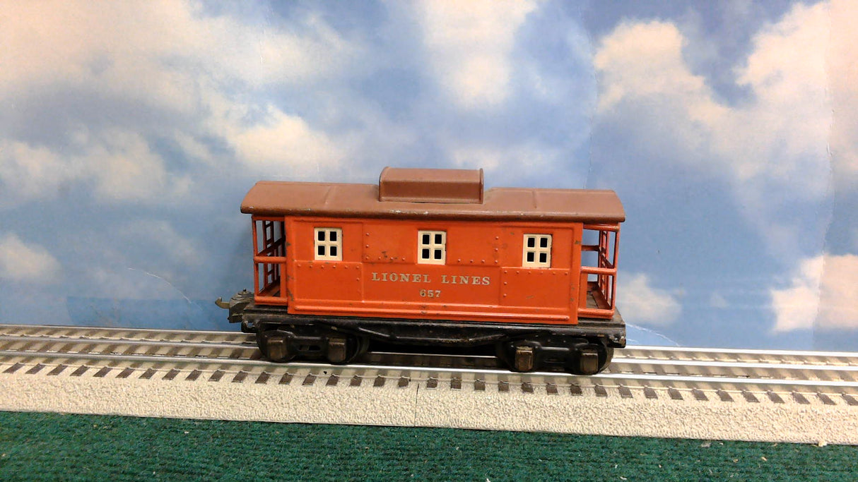 Lionel 657 Pre-War Lionel Lines Cupula Caboose