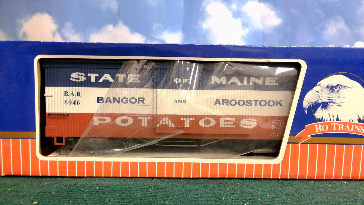 RO Trains 8046 Bangor and Aroostook Reefer Car