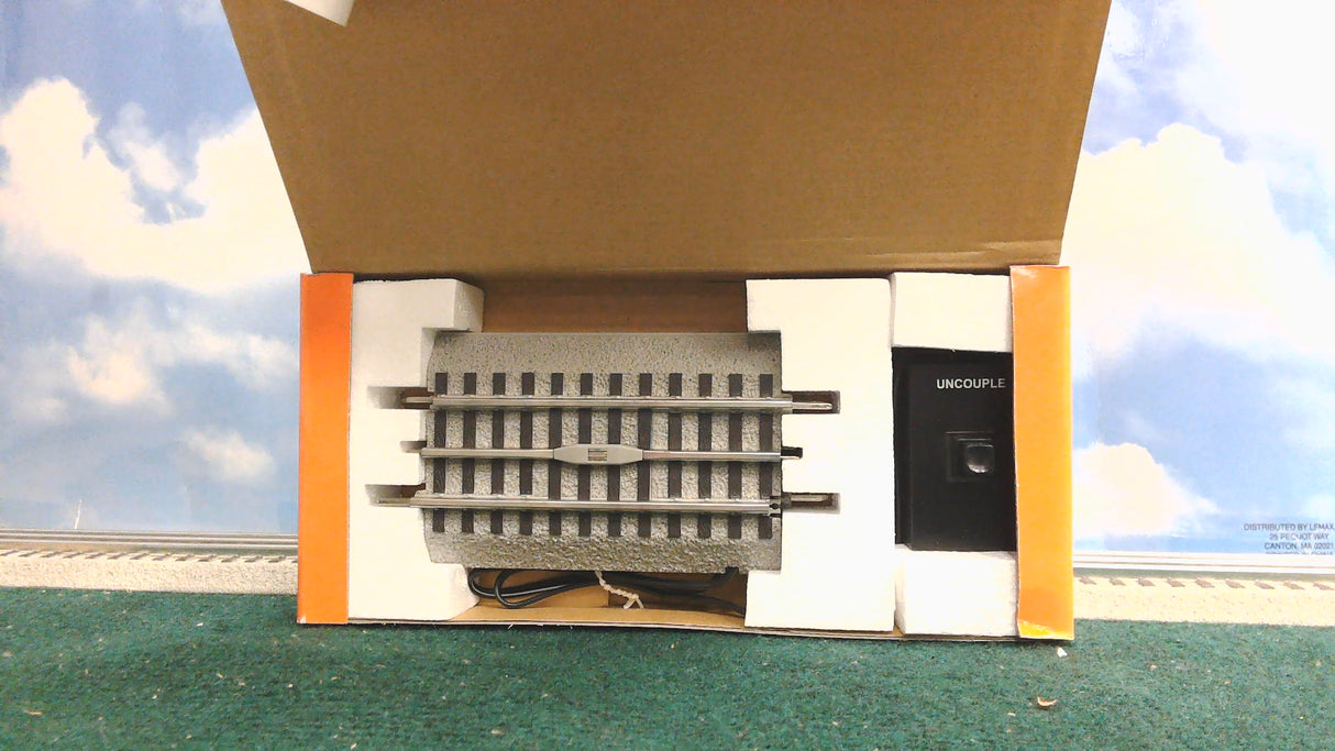 LIONEL 6-12020 FASTRACK UNCOUPLING TRACK