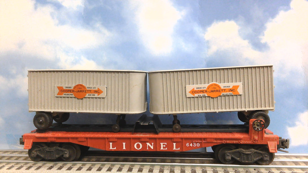 Lionel 6430 Piggyback Flat with Gray Cooper Jarrett Trailers