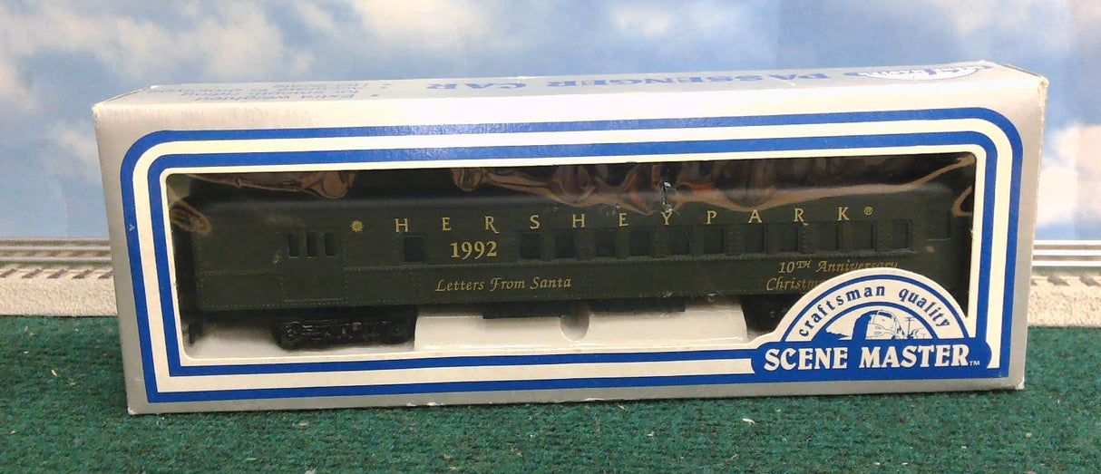 Scene Master 8070 HO Hershey Park Passenger Car