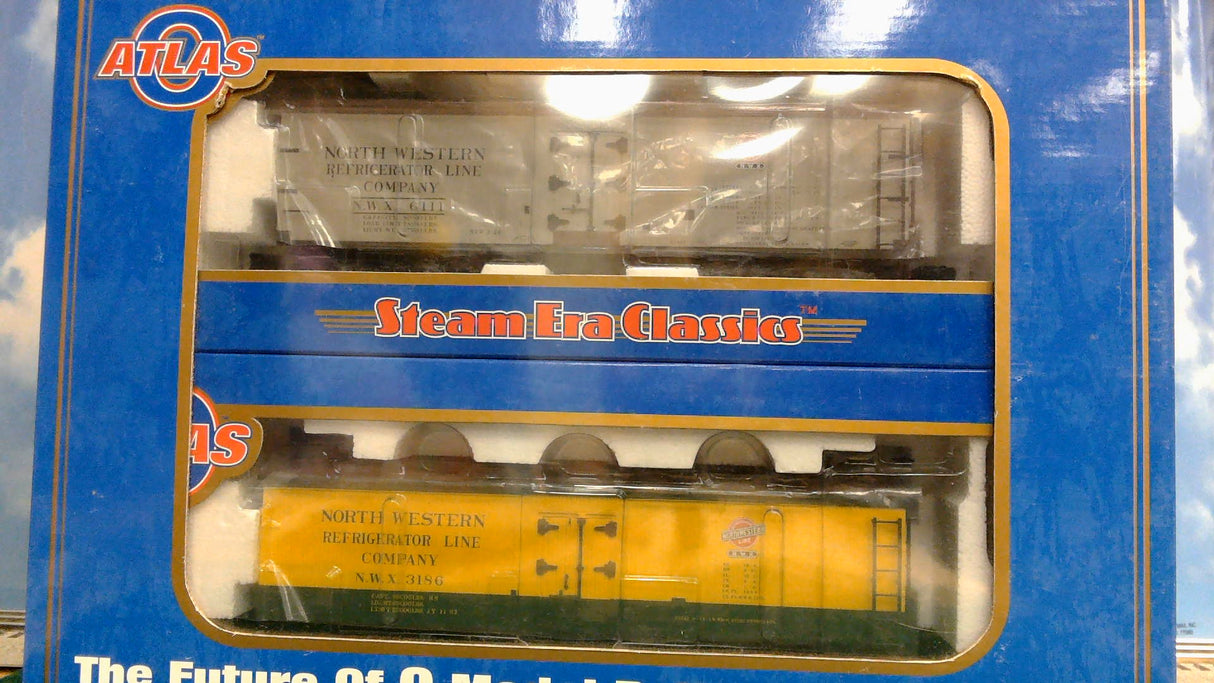Atlas 6790 Northwestern 40' Woodside Reefer 2 Car Set