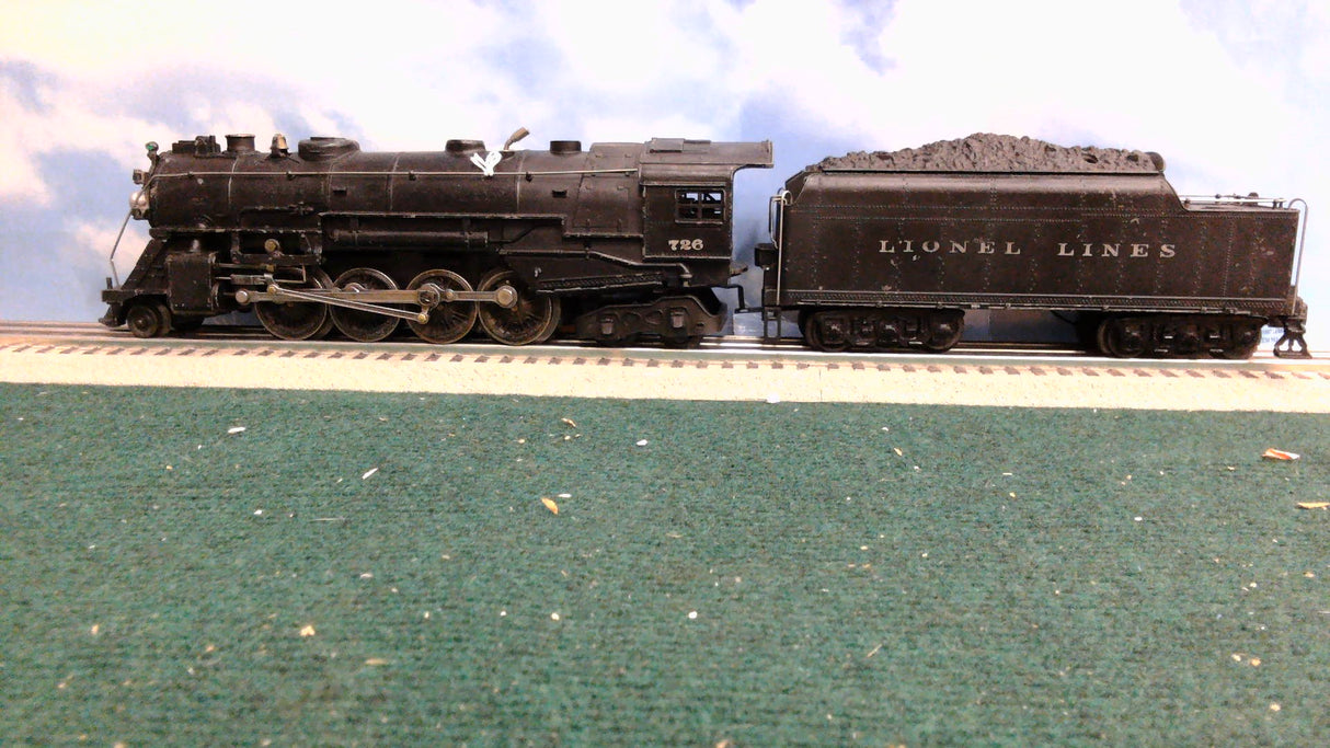LIONEL 726 ENGINE AND TENDER WITH SMOKE UNIT