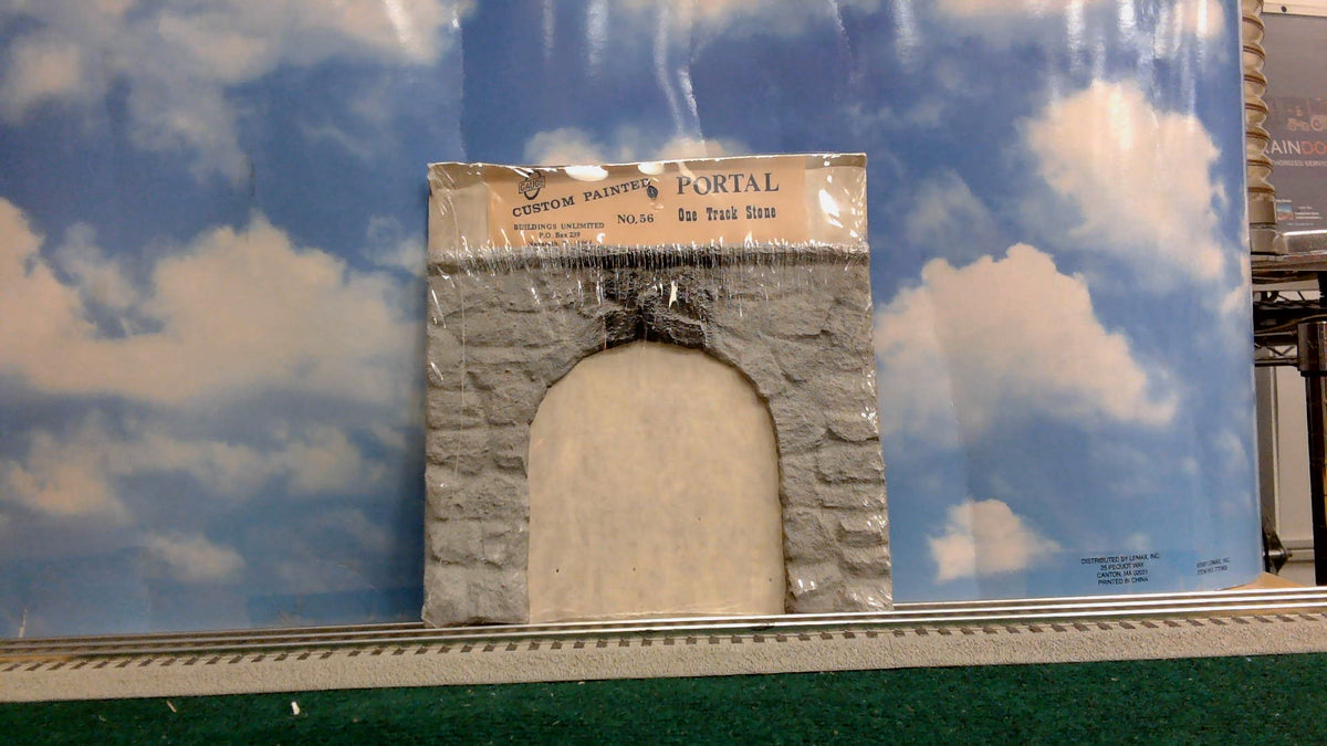 O-GAUGE CUSTOM PAINTED PORTAL ONE TRACK STONE #56