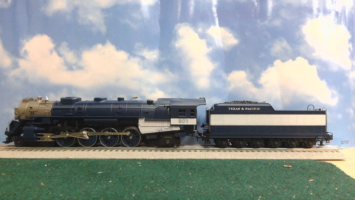 LIONEL 6-18025 TEXAS & PACIFIC L-3 4-8-2 STEAM LOCOMOTIVE