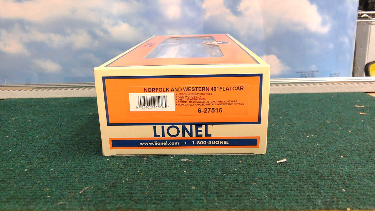 LIONEL 6-27516 NORFOLK AND WESTERN 40' FLATCAR