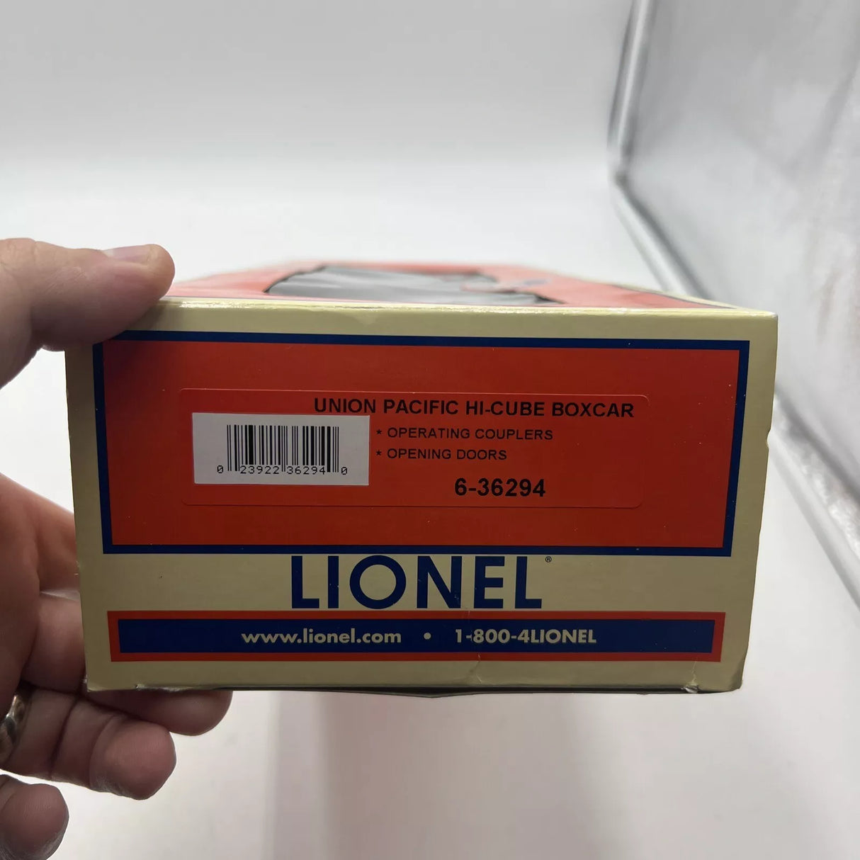 LIONEL 6-36294 O GAUGE UNION PACIFIC HI CUBE BOXCAR #36294 SLIDING DOORS