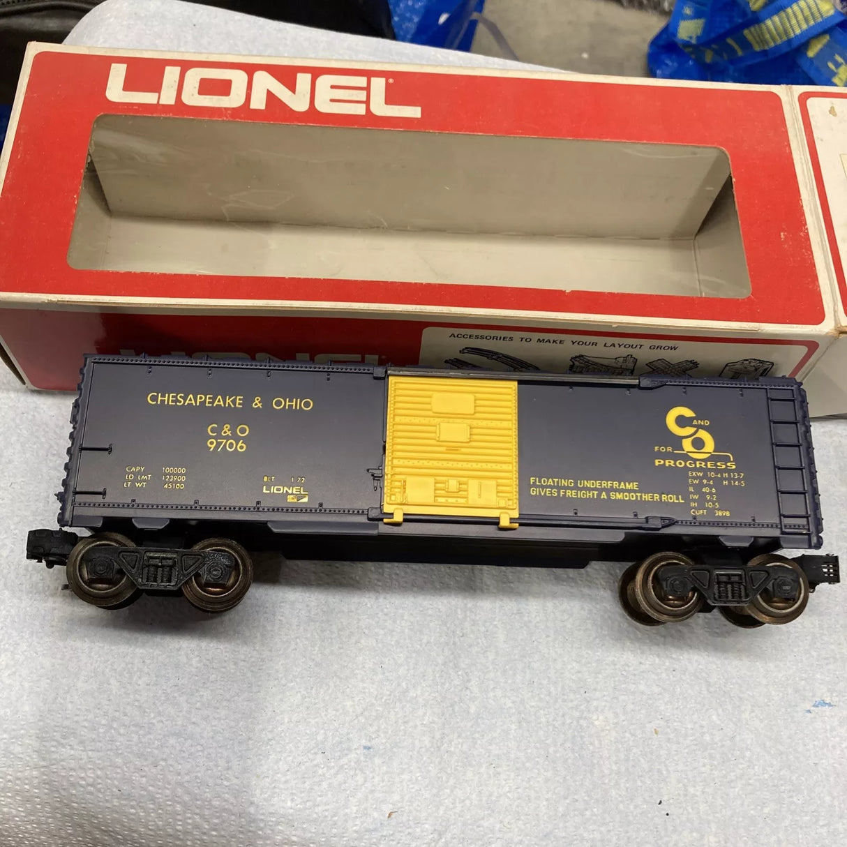 Lionel Chesapeake and Ohio Box Car 6-9706
