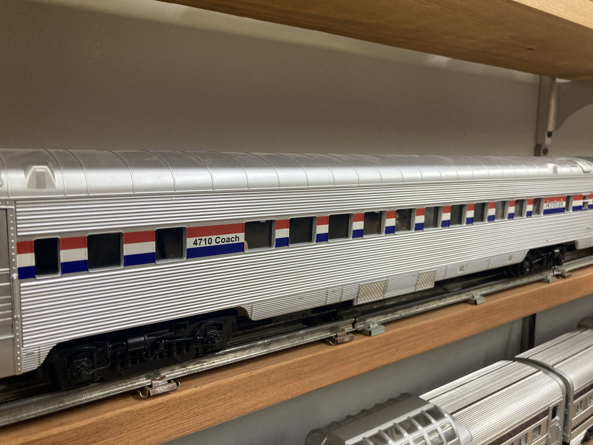 MTH Premier Amtrak 20-65198: 5-Car 70' Streamlined Passenger Set (Ribbed Sided)