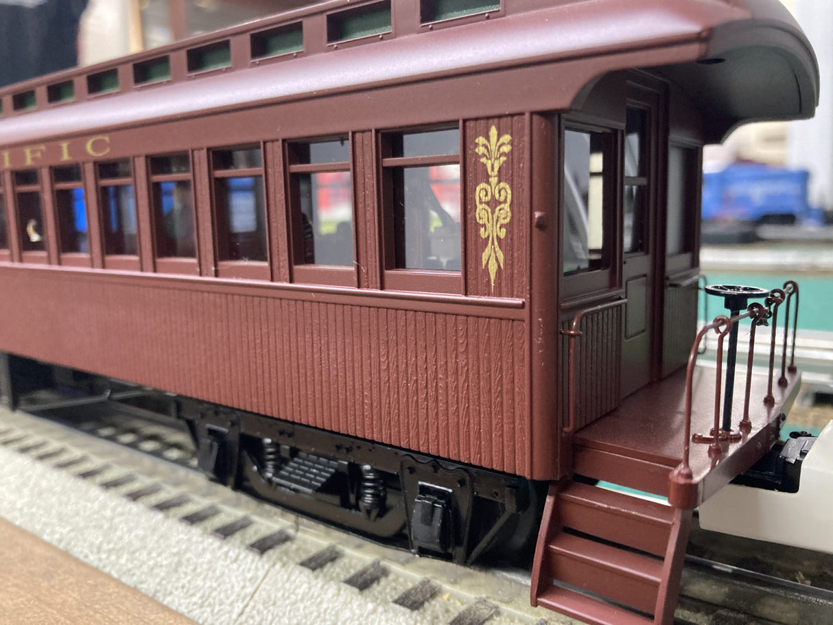 MTH Premier: Union Pacific 64' Woodside 3 Car Passenger Set