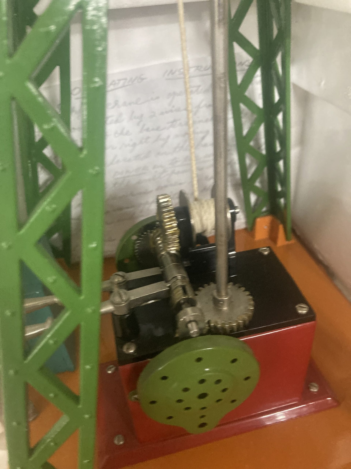 T-Reproductions Dorfan Crane