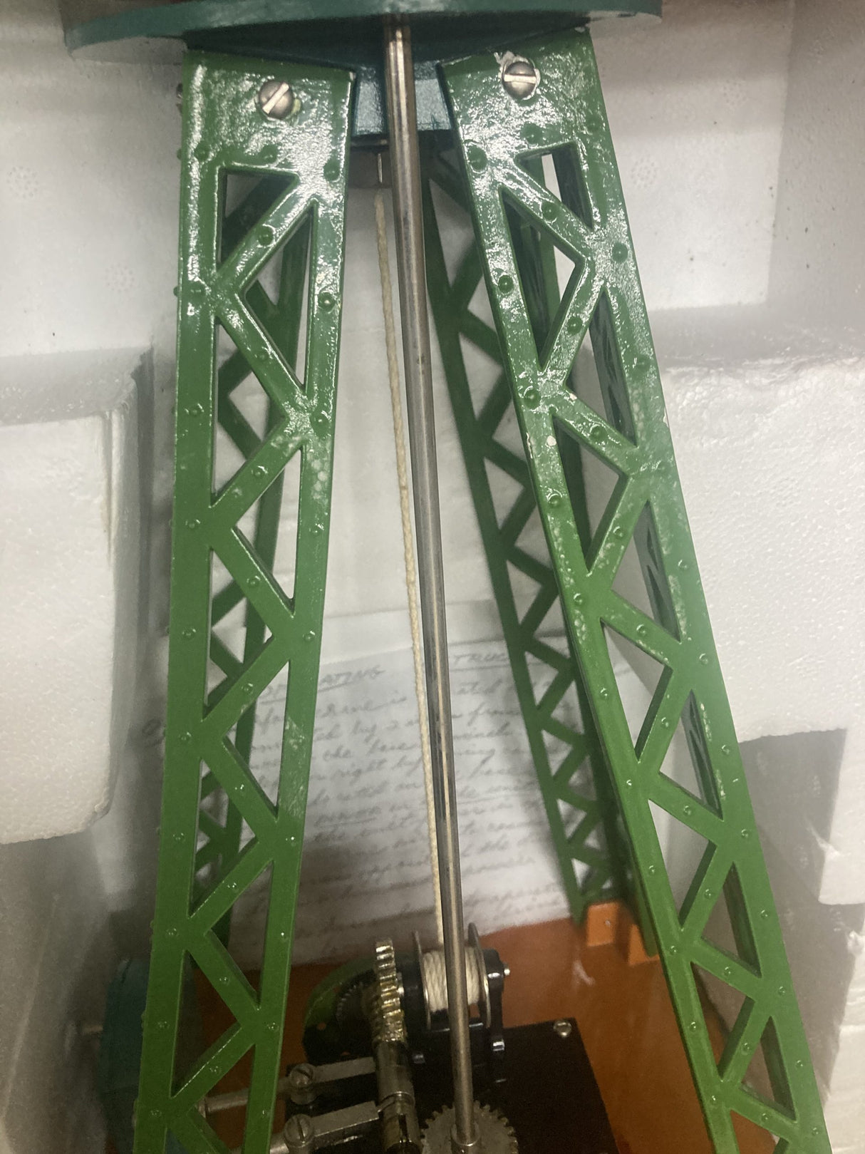 T-Reproductions Dorfan Crane