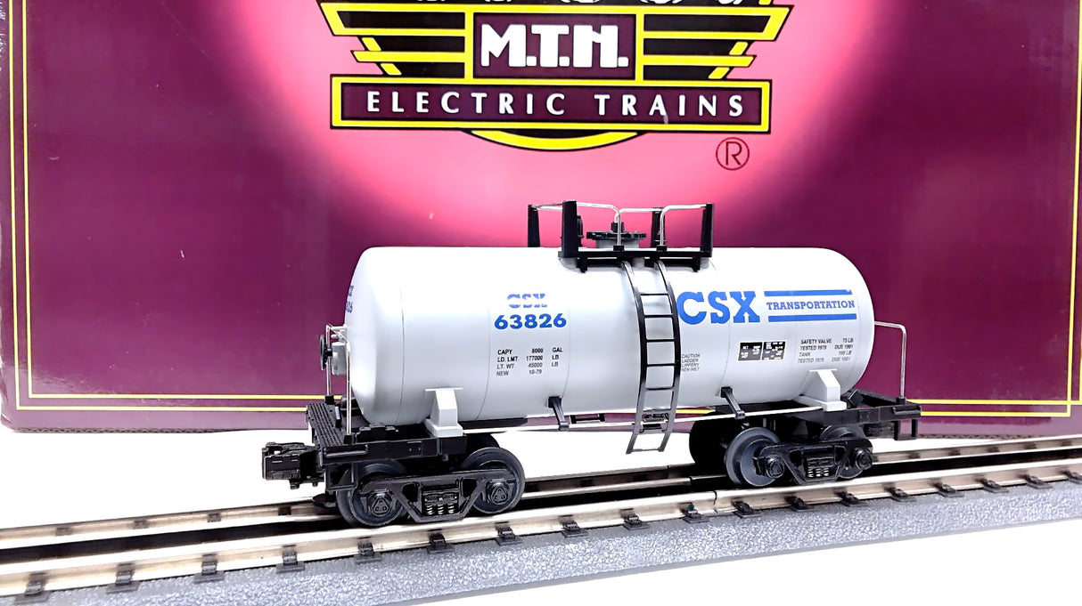 MTH Premier 20-96003: CSX 8k Gallon Tank Car