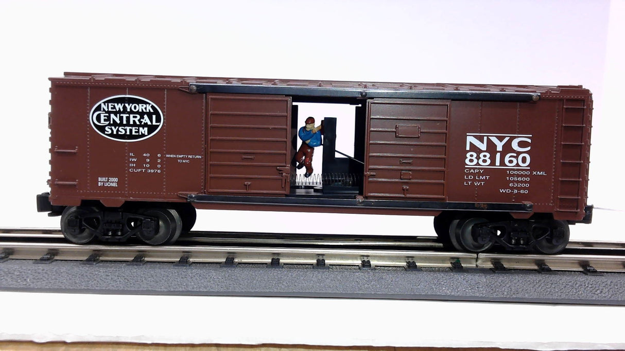 Lionel 6-26725 NEW YORK CENTRAL JUMPING HOBO CAR