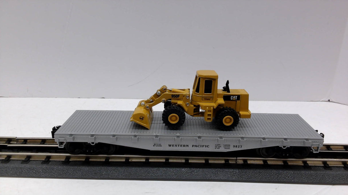 Lionel 6-17517 Western Pacific Flatcar with Ertl Die-cast Caterpillar Frontloader
