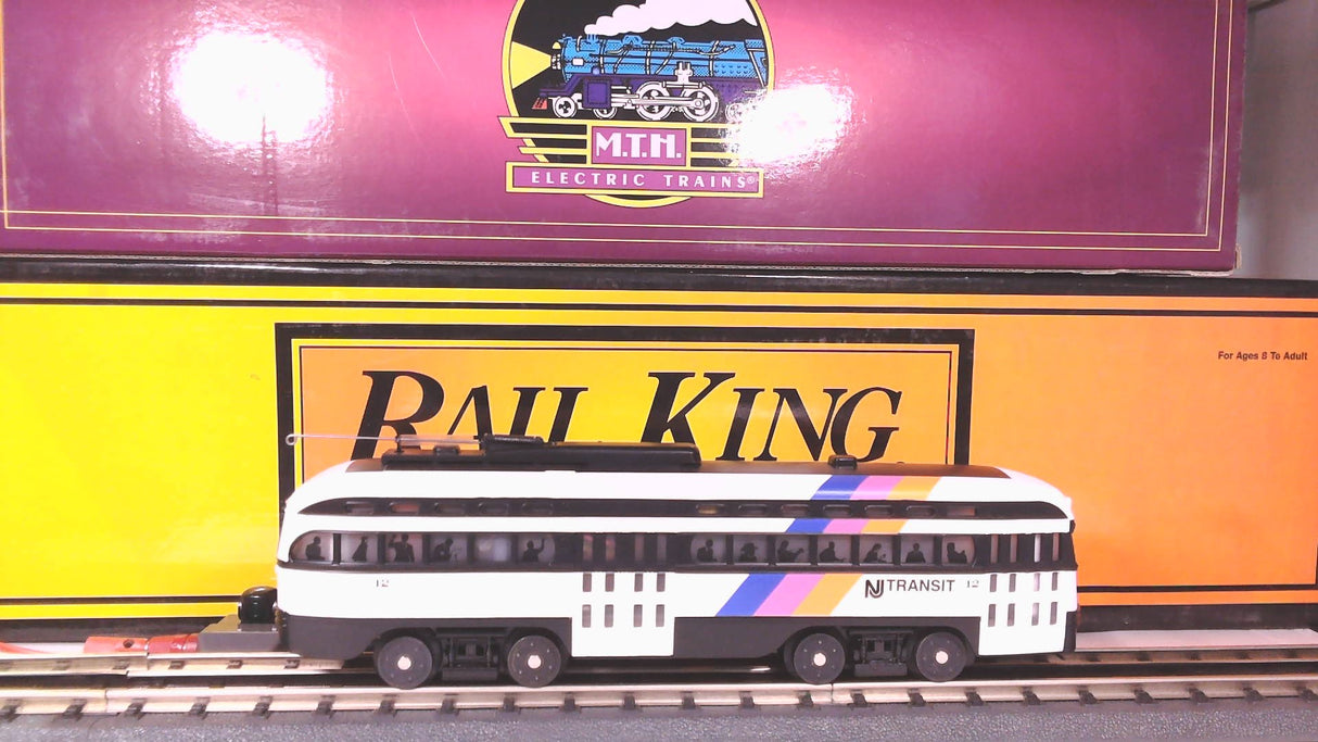 MTH Rail King 30-2524-1: NJ Transit Electric Street Car W/ Proto Sound 2.0