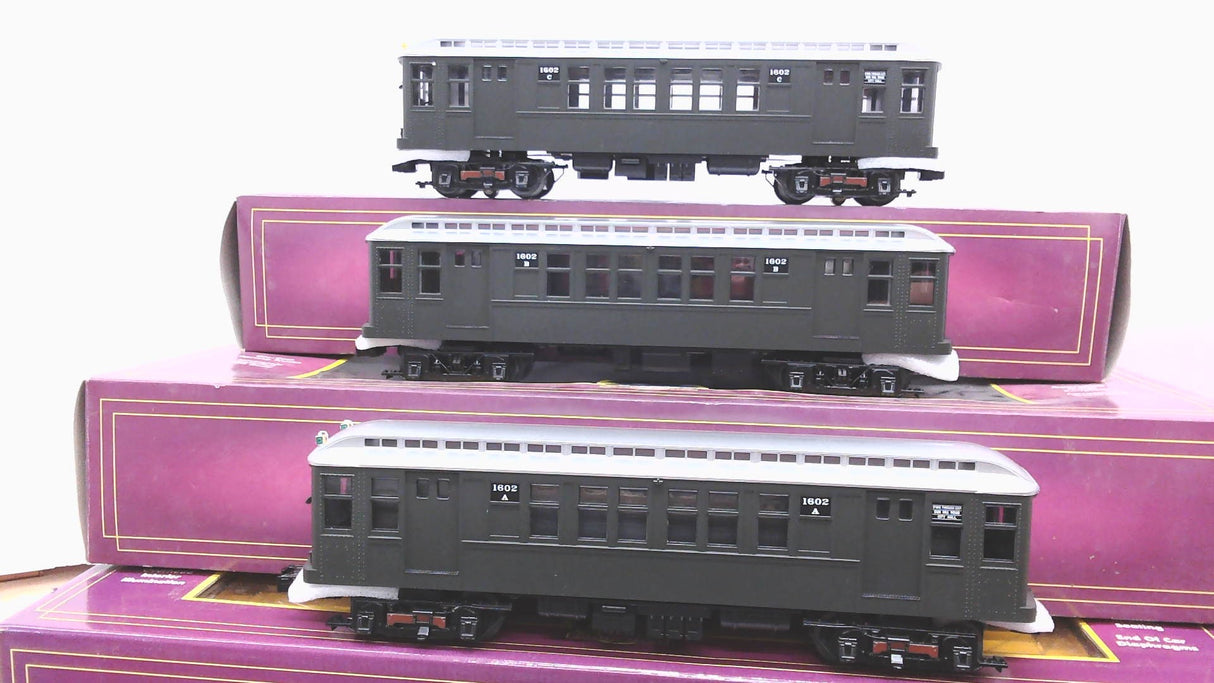 MTH Rail King 30-2759-1: Q Type 3-Car Subway Set with Proto-Sound 2.0
