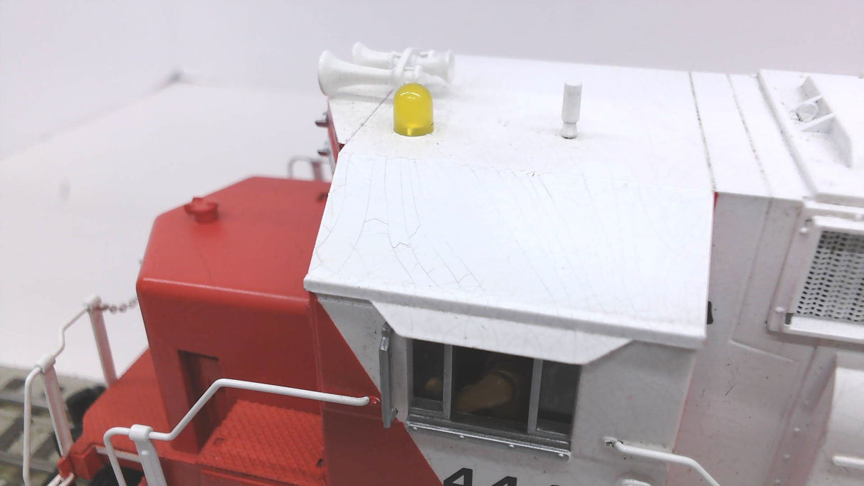 MTH Premier 20-2493-1: SOO Line GP38-2 W/ PS 2.0