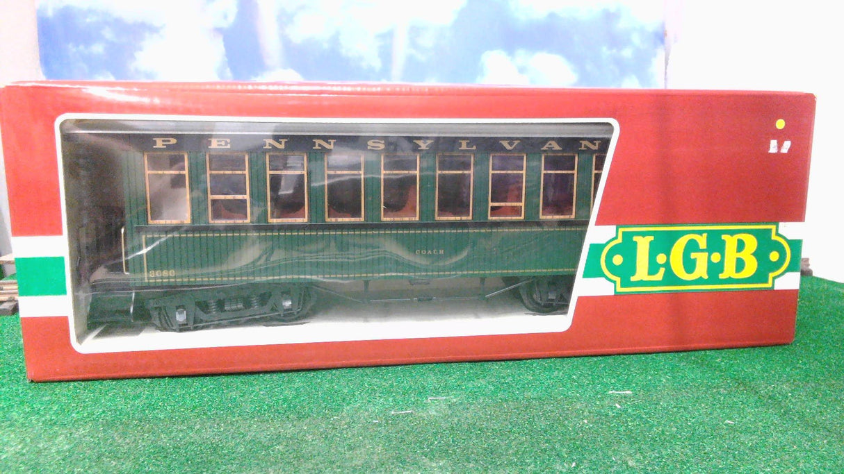 LGB 3080E01: Pennsylvania Green Passenger Car