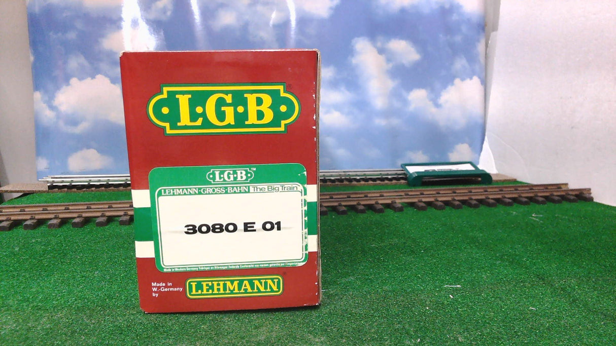 LGB 3080E01: Pennsylvania Green Passenger Car