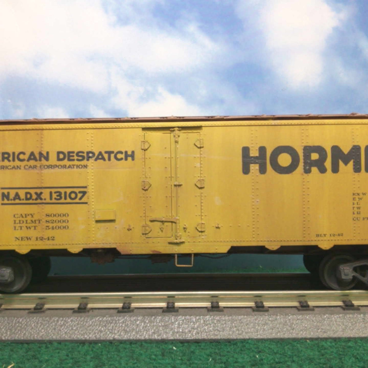 Precision Scale Co. Hormel 40' Steel Sided Ice Reefer Car (2-Rail ...