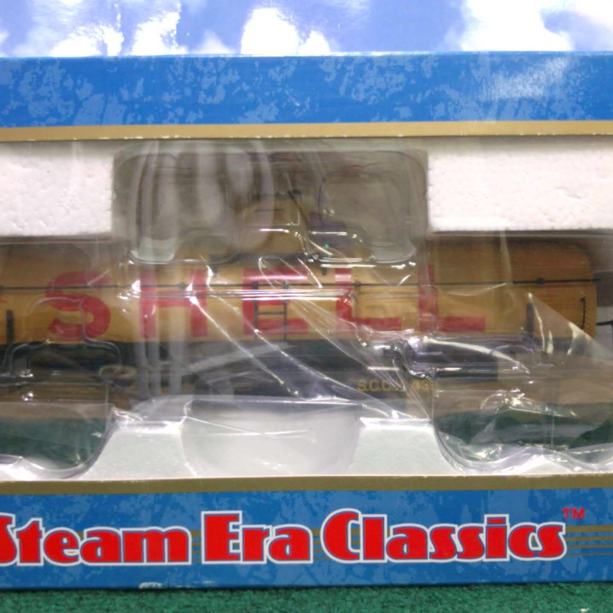 Atlas #8646 Shell SCCX 8,000 Gallon Tank Car (3-Rail) – TrainCellar