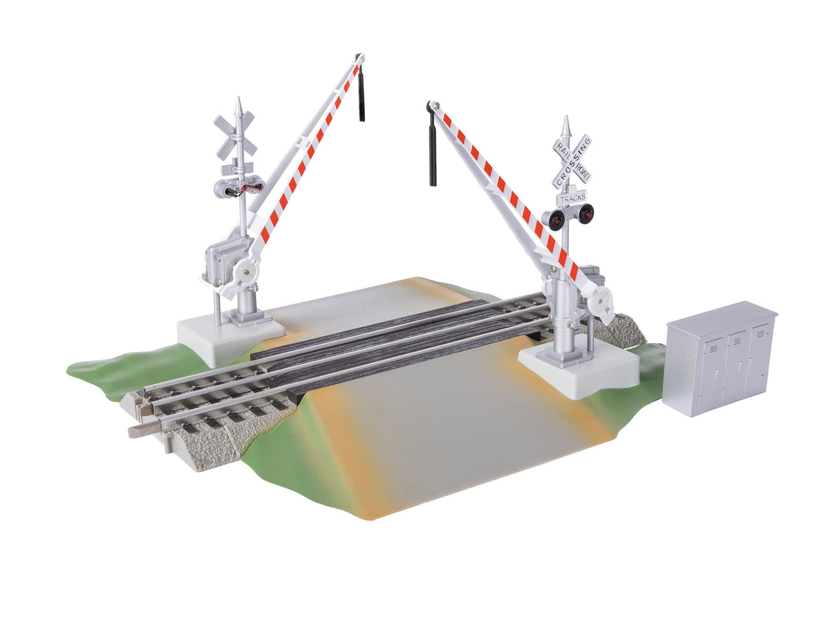 Lionel 2529070 FasTrack Grade Crossing with Gates & Flashers