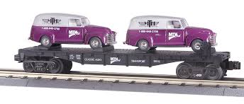 MTH RailKIng 30-76002: MTHRRC Flat Car w/ 2 '51 Ertl Panel Vans