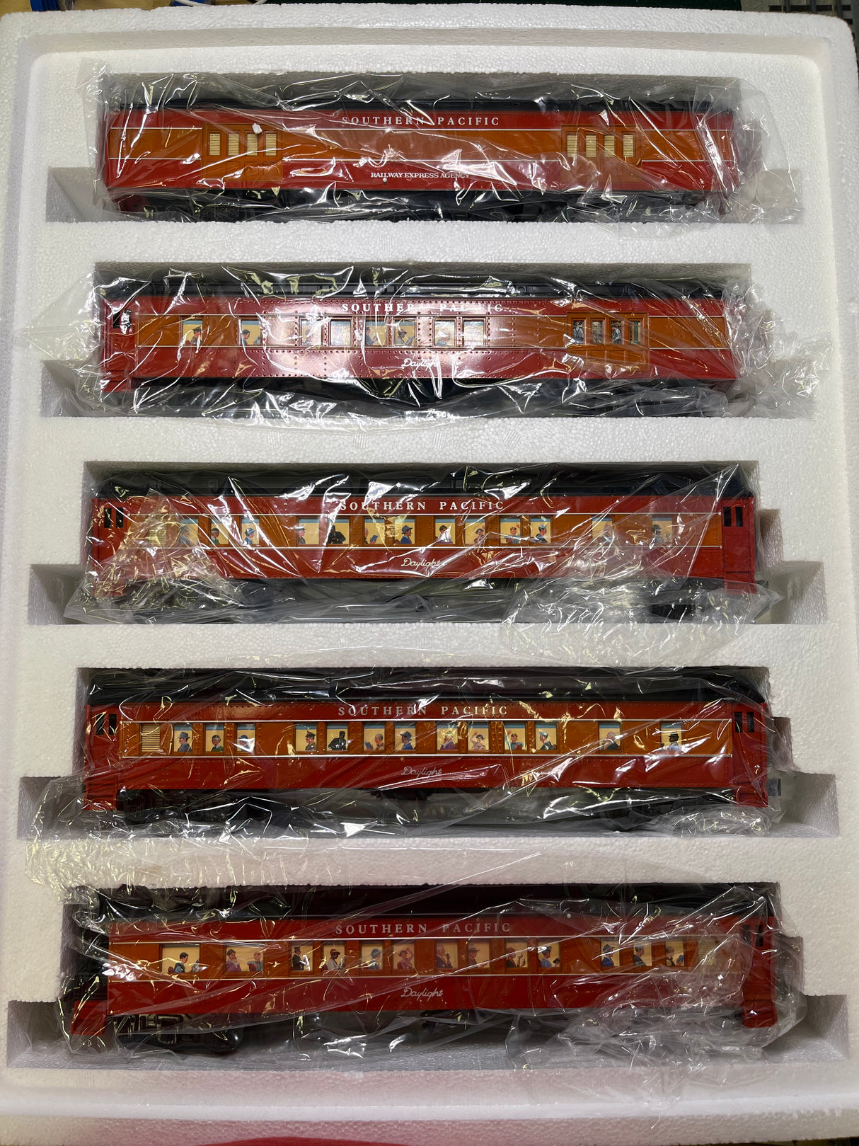 WILLIAMS #2519 SOUTHERN PACIFIC MADISON CAR SET