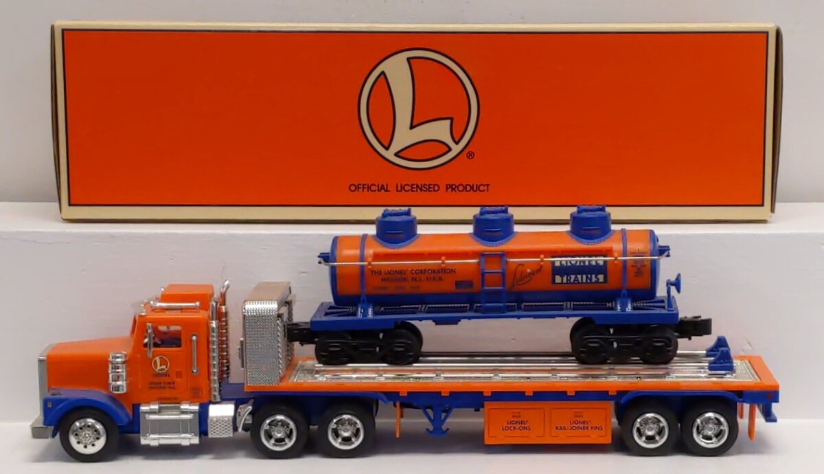 Lionel TMT-18410 O Lionel Flatbed Toy Truck w/Operating Lights & 3-Dome Rail Car