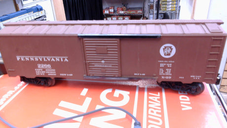 Lionel 2266 Box Car